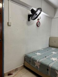 Blk 340 Jurong East Avenue 1 (Jurong East), HDB Executive #525160311